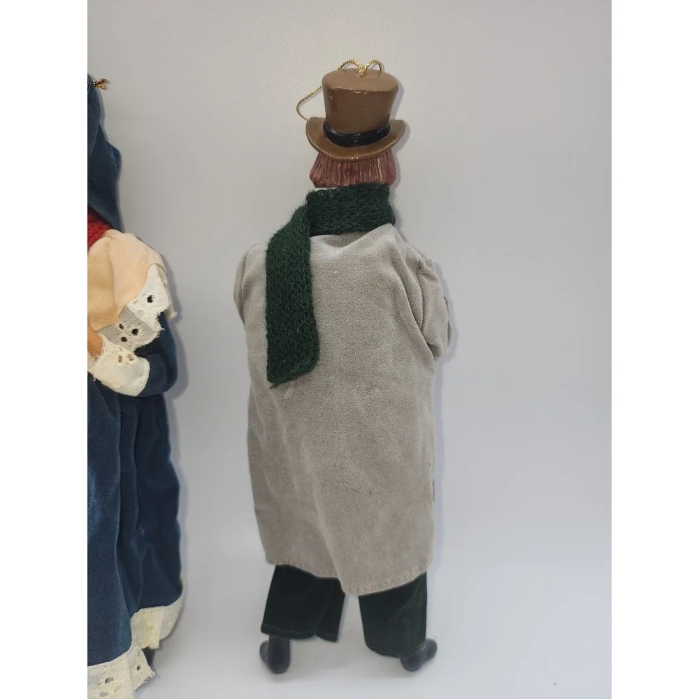 Vintage Victorian Christmas Caroler Figurines Man Woman Set 10 In Holiday Decor